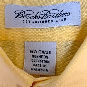 Brooks Brothers 16 1/2 x 34/35 Yellow Long sleeve